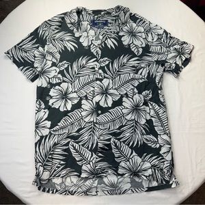 ✨HOST PICK✨Chubbies Button Down Sunday Shirt